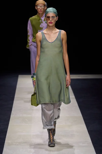 Look 46